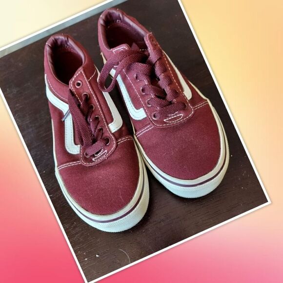 NWOT Vans Old Skool Burgundy maroon Size 1.0 youth - Picture 1 of 5